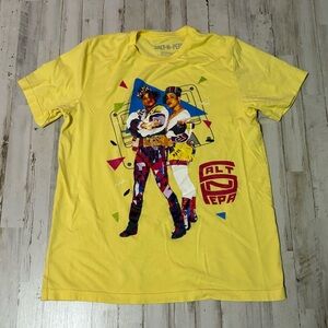 Salt n Pepa Shirt Size Large